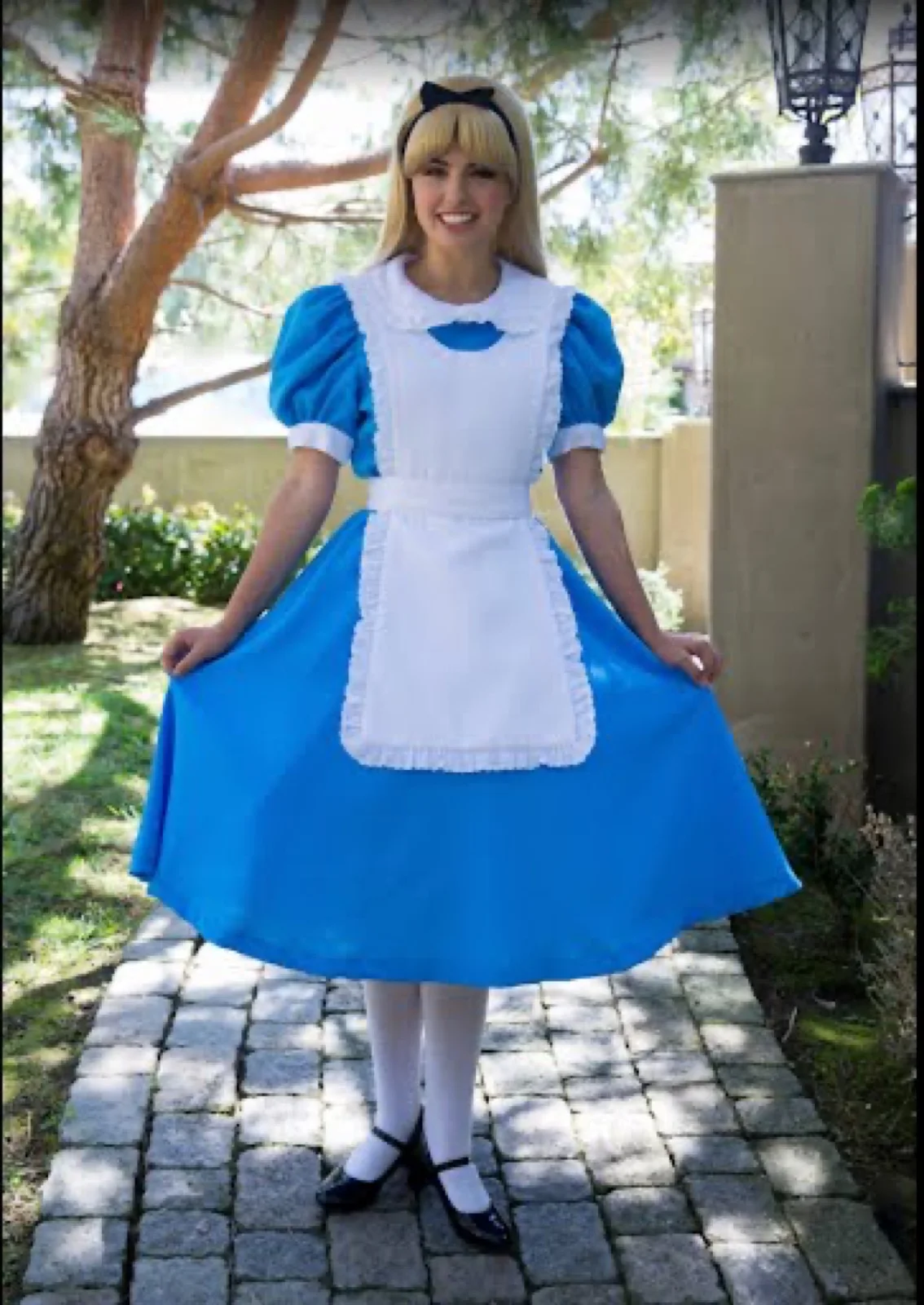 Wonderland Girl party character in Boise