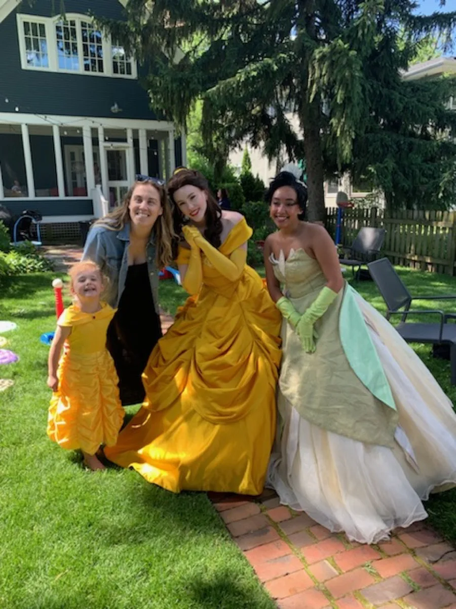 Bookish Princess party character photo 3