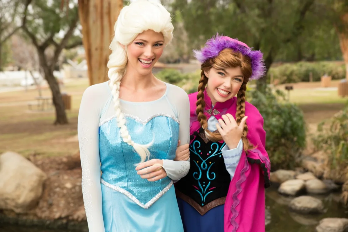 Snow Queen party character photo 2