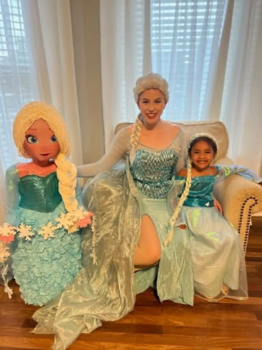 Snow Queen party character photo 6