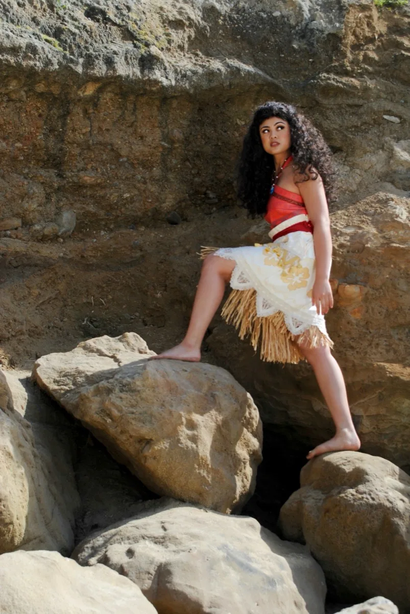 Hawaiian Princess party character photo 4