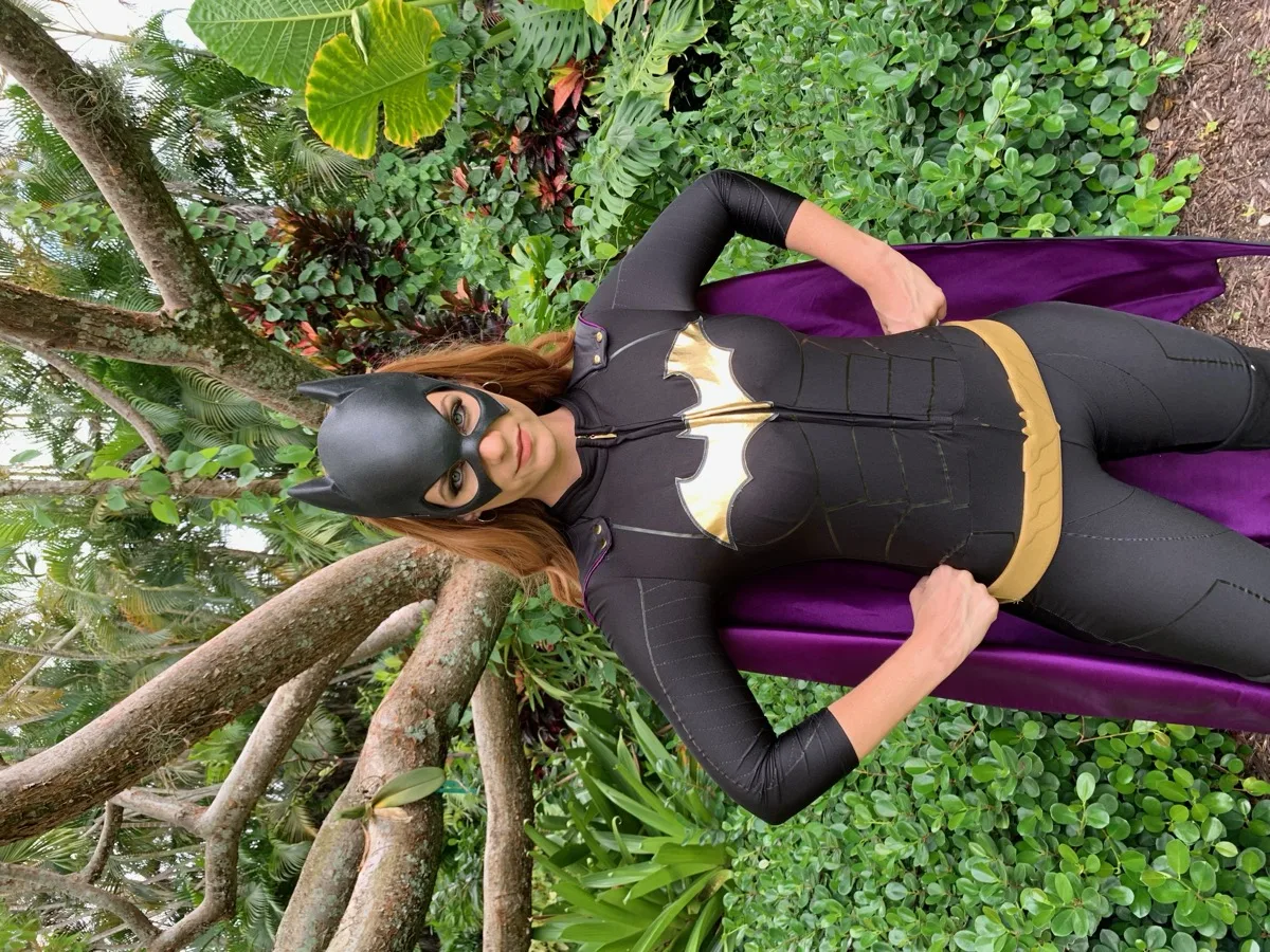 Bat Heroine party character photo 1