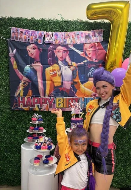 K-Pop Huntress party character in Boise