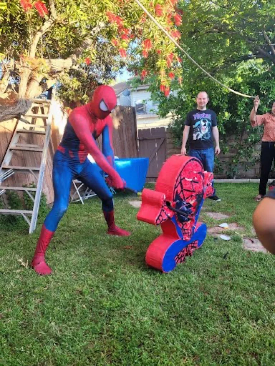 Spider Character party character photo 1